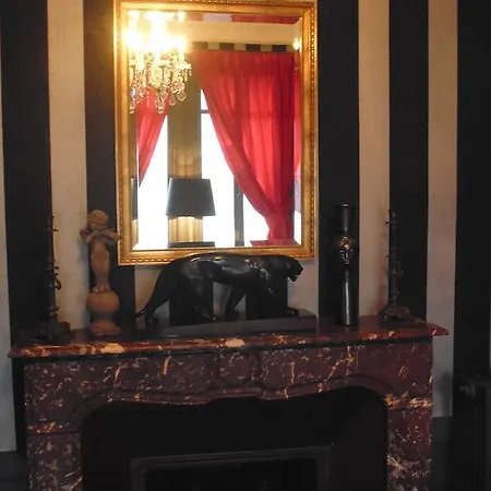Le 15 - Maison De Prestige A Laon